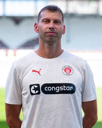 Athletic trainer Thomas Barth St Pauli 31 07 24, Hamburg, FC St Pauli 1910, 1 Fussball Bundesliga, 1 Liga, DFL, Saison 2024 2025, und Portraittermin REGULATIONS PROHIBIT ANY USE OF PHOTOGRAPHS as IMAGE SEQUENCES and or QUASI VIDEO Â