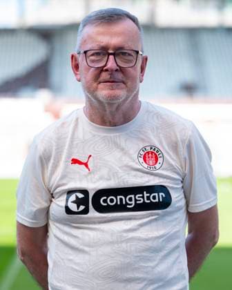 Zeugwart Siegmar Krahl St Pauli 31 07 24, Hamburg, FC St Pauli 1910, 1 Fussball Bundesliga, 1 Liga, DFL, Saison 2024 2025, und Portraittermin REGULATIONS PROHIBIT ANY USE OF PHOTOGRAPHS as IMAGE SEQUENCES and or QUASI VIDEO Â