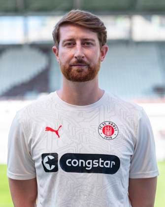 Team manager Jonas Wömmel St Pauli 31 07 24, Hamburg, FC St Pauli 1910, 1 Fussball Bundesliga, 1 Liga, DFL, Saison 2024 2025, und Portraittermin REGULATIONS PROHIBIT ANY USE OF PHOTOGRAPHS as IMAGE SEQUENCES and or QUASI VIDEO Â