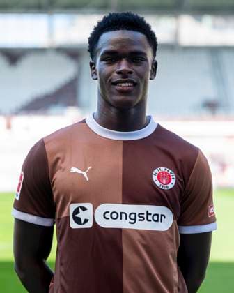 Muhammad Dahaba St Pauli 31 07 24, Hamburg, FC St Pauli 1910, 1 Fussball Bundesliga, 1 Liga, DFL, Saison 2024 2025, und Portraittermin REGULATIONS PROHIBIT ANY USE OF PHOTOGRAPHS as IMAGE SEQUENCES and or QUASI VIDEO Â