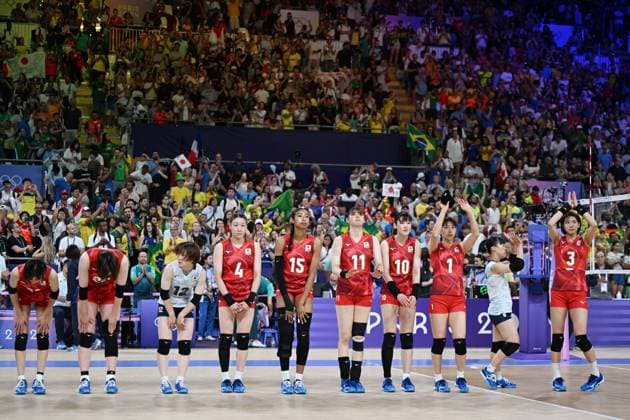 Japan team group, Mannschaftsbild, Totale (JPN), AUGUST 1, 2024 - Volleyball : Women s Preliminary Round - Pool B match between Brasil - Japan during the Paris 2024 Olympic Games, Olympische Spiele, Olympia, OS at South Paris Arena in Paris, France. Noxthirdxpartyxsales  (261580515)
