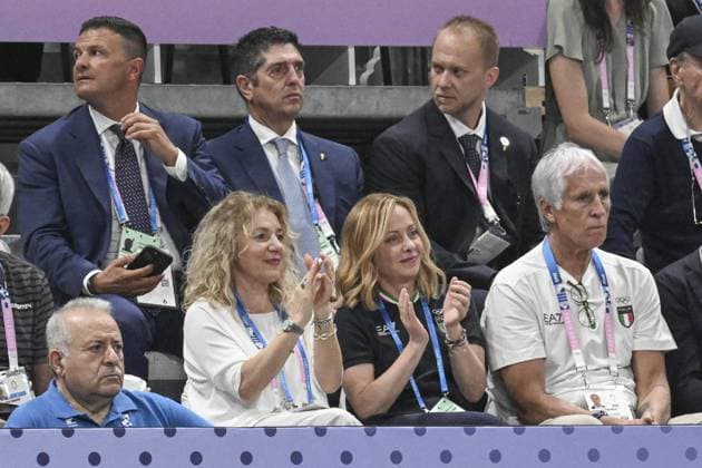 August 1, 2024, Paris, FRANCE: The italian Prime Minister Giorgia Meloni with the President of Coni Giovanni MalagÃ² in the stands of the Arena Sud for the women s volleyball match between Italy and the Netherlands, during the Paris 2024 Olympics Games, 1 August 2024 ANSA Parigi: Meloni a Italia-Olanda di pallavolo femminile  - ZUMAa110 20240801_zaf_a110_071 Copyright: xCiroxFuscox