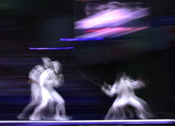 (240801) -- PARIS, Aug. 1, 2024 -- Zhang Yunjia (L) of Canada competes against Azuma Sera of Japan during the women s foil team bronze medal match of fencing between Canada and Japan at the Paris 2024 Olympic Games, Olympische Spiele, Olympia, OS in Paris, France, Aug. 1, 2024. ) (PARIS2024) FRANCE-PARIS-OLY-FENCING ZhangxHongxiang 