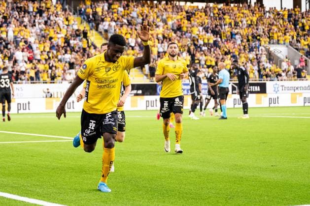 240801 Michael Baidoo of Elfsborg celebrates after the 2 0 goal during the UEFA Europa League qualification match between Elfsborg and Sheriff Tiraspol on August 1, 2024 in Boras Photo Jörgen Jarnberger BILDBYRAN COP 112 JJ0383 fotboll football soccer fotball uefa europa league kval qualifying round qualification elfsborg sheriff tiraspol bbeng  Copyright: JÖRGENxJARNBERGER BB240801JJ044