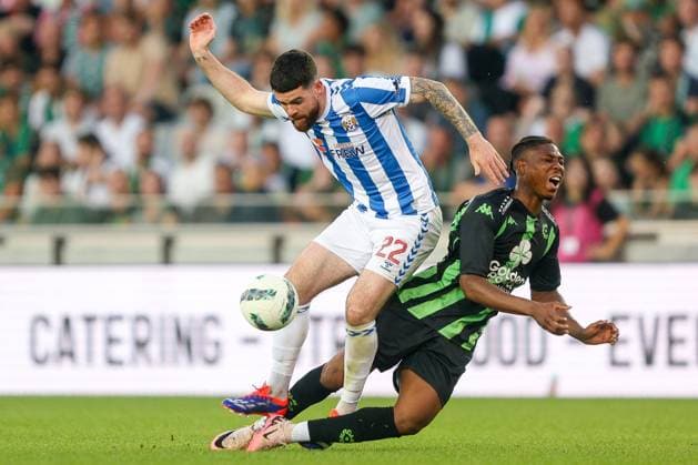 Cercle Brugge v Kilmarnock FC - UEFA Europa League BRUGGE, BELGIUM - AUGUST 01 : Donnelly Liam midfielder of Kilmarnock FC and Abu Francis midfielder of Cercle Brugge during the UEFA Europa League Second qualifying round, 2nd leg match between Cercle Brugge and Kilmarnock F.C. at the Jan Breydel stadium on August 01, 2024 in Brugge, Belgium, 01 08 2024 Brugge Belgium  Copyright: xTomasxSiskx