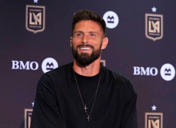 Fußball, Los Angeles FC präsentiert Neuzugang Olivier Giroud August 1, 2024, Los Angeles, California, USA: Olivier Giroud is presented to the media as a new member of the Los Angeles Football Club during a press conference, PK, Pressekonferenz on Thursday August 1, 2024 at the InterContinental Hotel in Los Angeles, California. ARIANA RUIZ PI Los Angeles U.S - ZUMAp124 20240801_zaa_p124_012 Copyright: xArianaxRuizx