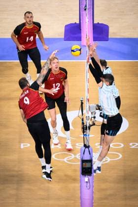 02 08 2024, Paris, Arena Paris South Volleyball, Olympic Games, Preliminary round, Germany GER vs Argentina ARG Attack Georg Grozer 9 GER