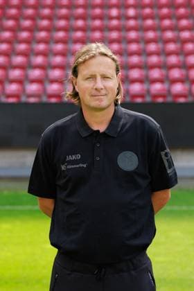 Soccer 1 Bundesliga porträttermin 2024 2025 1 FSV Mainz 05 28 07 24, Bo Henriksen Head Coach , 1 FSV Mainz 05, 1 BL porträttermin 2024 2025,