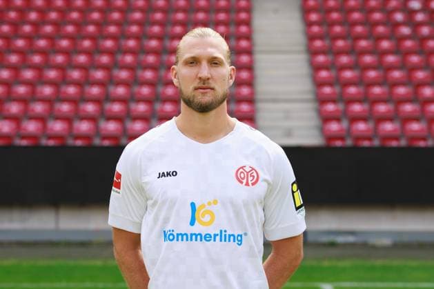 Soccer 1 Bundesliga porträttermin 2024 2025 1 FSV Mainz 05 28 07 24, Robin Zentner, 1 FSV Mainz 05, 1 BL porträttermin 2024 2025,