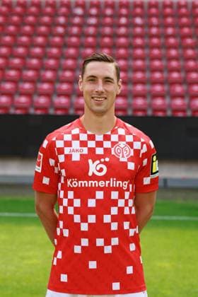 Soccer 1 Bundesliga porträttermin 2024 2025 1 FSV Mainz 05 28 07 24, Dominik Kohr, 1 FSV Mainz 05, 1 BL porträttermin 2024 2025,