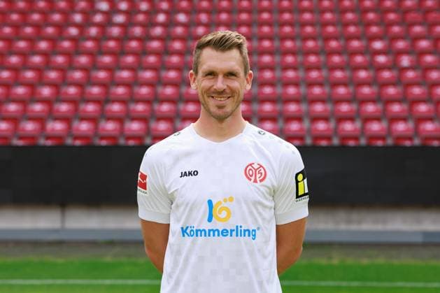 Soccer 1 Bundesliga porträttermin 2024 2025 1 FSV Mainz 05 28 07 24, Daniel Batz, 1 FSV Mainz 05, 1 BL porträttermin 2024 2025,