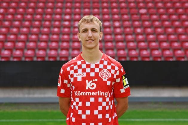 Soccer 1 Bundesliga porträttermin 2024 2025 1 FSV Mainz 05 28 07 24, Nelson Weiper, 1 FSV Mainz 05, 1 BL porträttermin 2024 2025,