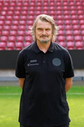 Soccer 1 Bundesliga porträttermin 2024 2025 1 FSV Mainz 05 28 07 24, Stephan Kuhnert Goalkeeping Coach Team Coach Integration , 1 FSV Mainz 05, 1 BL porträttermin 2024 2025,