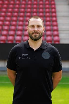 Soccer 1 Bundesliga porträttermin 2024 2025 1 FSV Mainz 05 28 07 24, Nico Hölzel Physiotherapist , 1 FSV Mainz 05, 1 BL porträttermin 2024 2025,