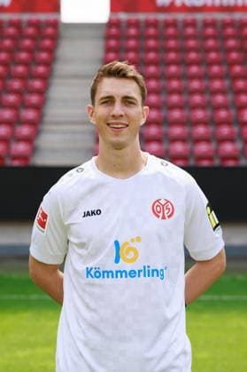 Soccer 1 Bundesliga porträttermin 2024 2025 1 FSV Mainz 05 28 07 24, Lasse Rieß, 1 FSV Mainz 05, 1 BL porträttermin 2024 2025,