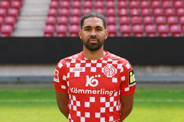 Soccer 1 Bundesliga porträttermin 2024 2025 1 FSV Mainz 05 28 07 24, Phillipp Mwene, 1 FSV Mainz 05, 1 BL porträttermin 2024 2025,