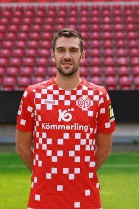 Soccer 1 Bundesliga porträttermin 2024 2025 1 FSV Mainz 05 28 07 24, Stefan Bell, 1 FSV Mainz 05, 1 BL porträttermin 2024 2025,