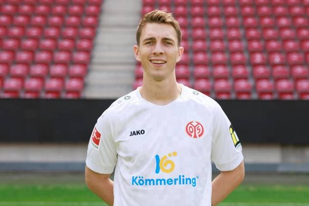 Soccer 1 Bundesliga porträttermin 2024 2025 1 FSV Mainz 05 28 07 24, Lasse Rieß, 1 FSV Mainz 05, 1 BL porträttermin 2024 2025,