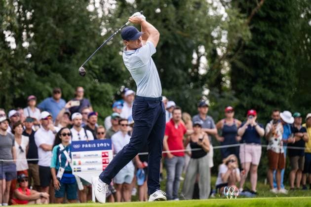 240802 Ludvig Aberg of Sweden competes in men s individual golf round 2 during day 7 of the Paris 2024 Olympic Games on August 2, 2024 in Paris Photo Ludvig Thunman BILDBYRAN code LT LT0655 golf olympic games olympics os ol olympiska spel olympiske leker paris 2024 paris os paris ol 7 bbeng sweden sverige  Copyright: LUDVIGxTHUNMAN BB240802LT071