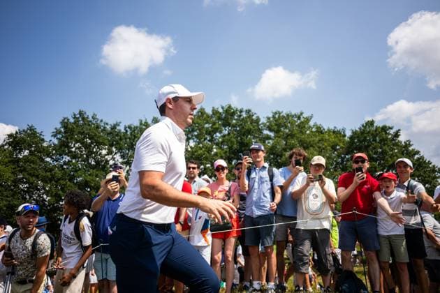 240802 Rory McIlroy of Ireland competes in men s individual golf round 2 during day 7 of the Paris 2024 Olympic Games on August 2, 2024 in Paris Photo Ludvig Thunman BILDBYRAN code LT LT0655 golf olympic games olympics os ol olympiska spelen olympiske leker paris 2024 paris os paris ol 7 bbeng irland ireland  Copyright: LUDVIGxTHUNMAN BB240802LT076