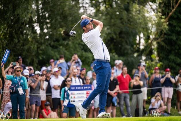 240802 Scottie Scheffler of USA competes in men s individual golf round 2 during day 7 of the Paris 2024 Olympic Games on August 2, 2024 in Paris Photo Ludvig Thunman BILDBYRAN code LT LT0655 golf olympic games olympics os ol olympiska spel olympiske leker paris 2024 paris os paris ol 7 bbeng usa  Copyright: LUDVIGxTHUNMAN BB240802LT086