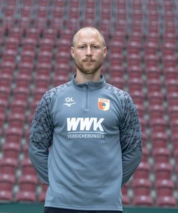 Quirin Löppert Rehab and athletics trainer FC Augsburg 1 BL, portrait date 2024 2025