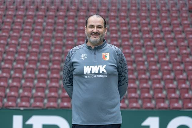 Samuel da Costa Pacheco Masseur FC Augsburg 1 BL, portrait date 2024 2025