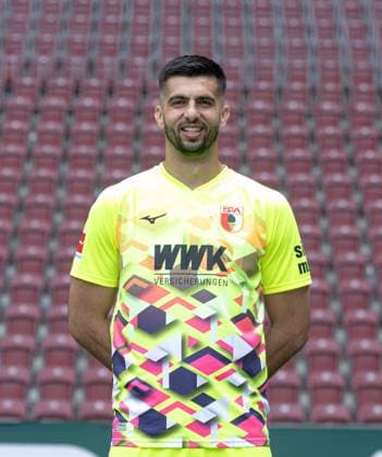 Nediljko Labrovic FC Augsburg 1 BL, portrait date 2024 2025