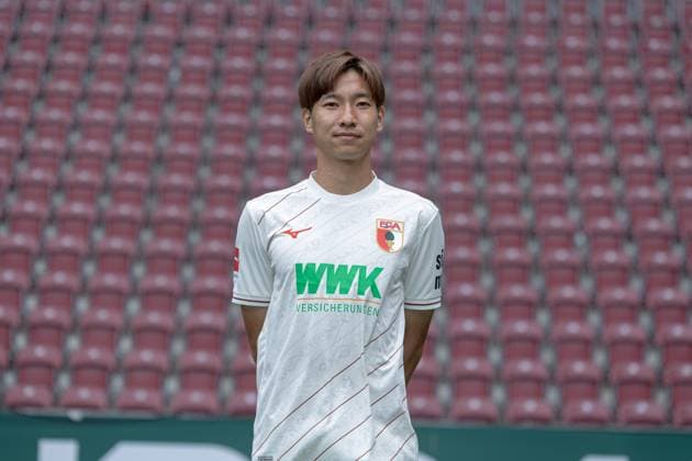 Masaya Okugawa FC Augsburg 1 BL, portrait date 2024 2025