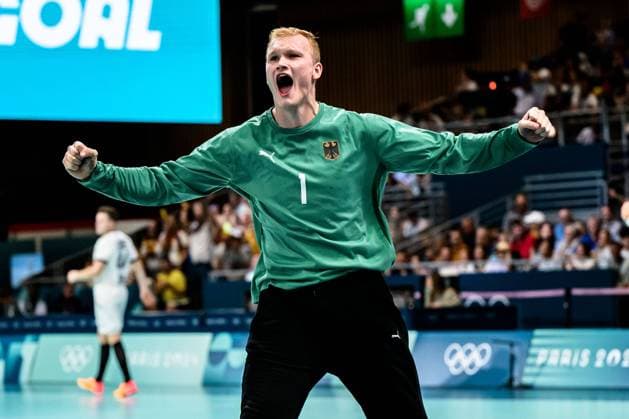 Paris, France Handball Men Preliminary Round Group A Germany Spain Goalkeeper David Späth David Spaeth Germany Cheers Joy Emotion Paris South Paris Arena 6 France