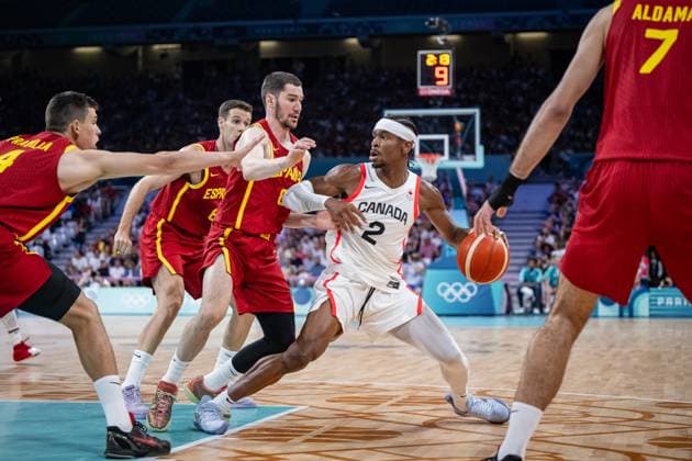 Olympic Games Paris 2024 Basketball Lille 02 08 2024 Preliminary round Men Men Canada CAN Spain ESP Shai Gilgeous Alexander Canada, No 02 Dario Brizuela Spain, No 08