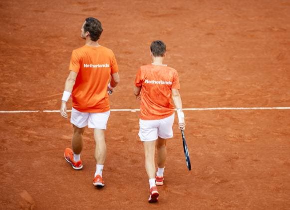 PARIS - Tennis players Wesley Koolhof and Demi Schuurs in action against Canada during the mixed doubles match for the bronze medal at the Olympic Games, Olympische Spiele, Olympia, OS ANP IRIS VAN DEN BROEK xVIxANPxSportx xxANPxIVx 504933376 originalFilename: 504933376.jpg