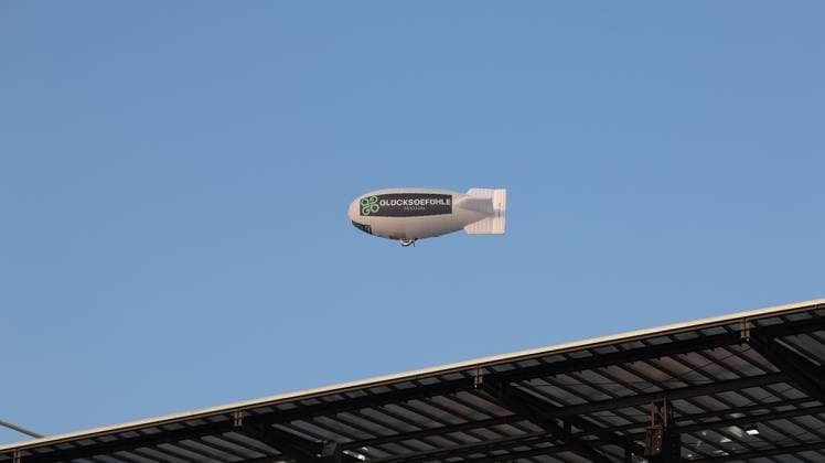 GER, 2 FBL 1 FC Koeln vs Hamburger SV 02 08 2024, Rheinenergie Stadion, Koeln, GER, 2 FBL 1 FC Koeln vs Hamburger SV, in the picture Zeppelin above the stadium nordphotoxGmbHx xMeuter nph00351