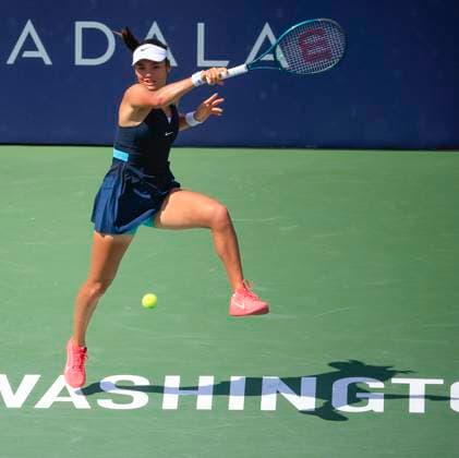 August 2, 2024: Emma Raducanu (GBR) hits a shot during the 2024 Mubadala Citi DC Open tennis tournament being played at Rock Creek Park Tennis Center in Washington, D.C. CSM District Of Columbia United States of America - ZUMAc04_ 20240802_zma_c04_333 Copyright: xJustinxCooperx