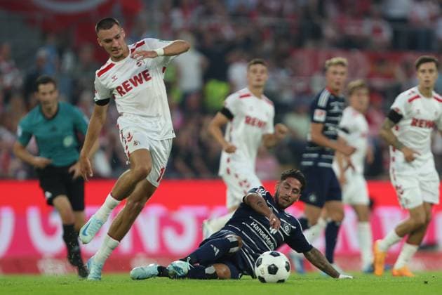 Tim Lemperle 1 FC Koeln and Ludovit Reis Hamburger SV in a duel, 2 Bundesliga, 1 FC Koeln vs Hamburger SV 2 Bundesliga, RheinEnergieStadion on August 02, 2024 in Cologne, Germany Photo by Oliver Kaelke DeFodi Images Tim Lemperle 1 FC Koeln and Ludovit Reis Hamburger SV battle for the ball, 2 Bundesliga, 1 FC Koeln vs Hamburger SV 2 Bundesliga, RheinEnergieStadion on August 2, 2024 in Cologne, Germany Photo by Oliver Kaelke DeFodi Images Defodi 678 2024 08 02 OK KOEHSV 0822 Defodi-678