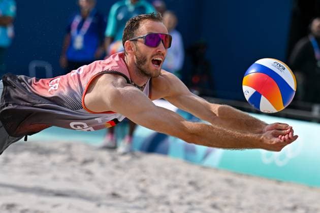 Olympic Games Beach Volleyball Paris 03 08 2024 Preliminary round, Men, GER POL, Nils Ehlers 1, GER , Clemens Wickler 2, GER , Copyright: xBEAUTIFULxSPORTS TomxBlochx