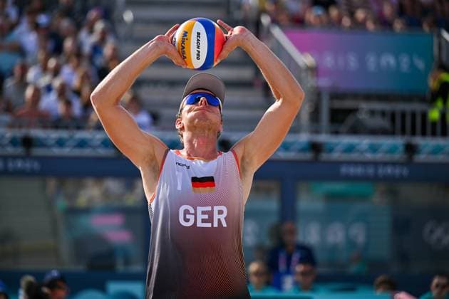 Olympic Games Beach Volleyball Paris 03 08 2024 Preliminary round, Men, GER POL, Nils Ehlers 1, GER , Copyright: xBEAUTIFULxSPORTS TomxBlochx