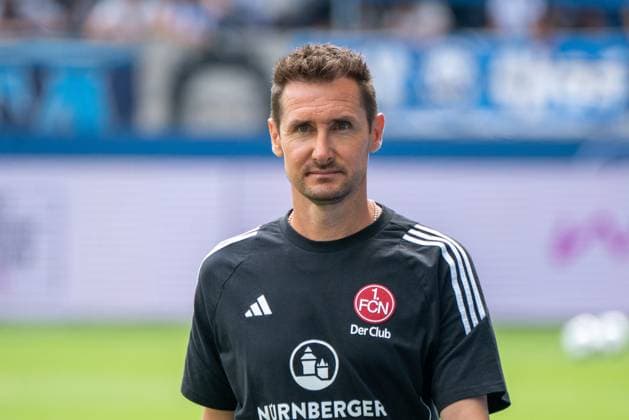 03 08 2024, xhfmx, Soccer 2 Bundesliga, Karlsruher SC 1 FC Nürnberg emspor, Miroslav Klose 1 FC Nürnberg DFL DFB REGULATIONS PROHIBIT ANY USE OF PHOTOGRAPHS as IMAGE SEQUENCES and or QUASI VIDEO Karlsruhe