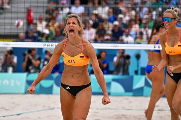 Olympic Games Beach Volleyball Paris 03 08 2024 Preliminary round, Women, GER ESP, Laura Ludwig 1, GER , Louisa Lippmann 2, GER , Copyright: xBEAUTIFULxSPORTS TomxBlochx