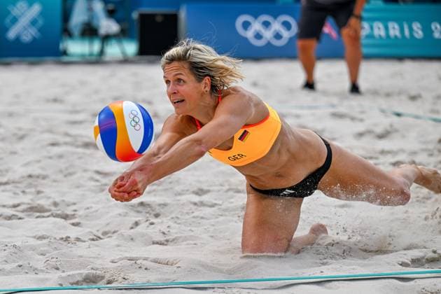 Olympic Games Beach Volleyball Paris 03 08 2024 Preliminary round, Women, GER ESP, Laura Ludwig 1, GER , Louisa Lippmann 2, GER , Copyright: xBEAUTIFULxSPORTS TomxBlochx