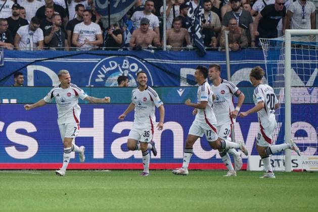 03 08 2024, xhfmx, Soccer 2 Bundesliga, Karlsruher SC 1 FC Nürnberg emspor, Florian Pick 1 FC Nürnberg scores the 2 0 DFL DFB REGULATIONS PROHIBIT ANY USE OF PHOTOGRAPHS as IMAGE SEQUENCES and or QUASI VIDEO Karlsruhe