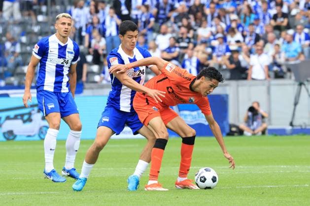 DEU, DFL, 2 FBL, Hertha BSC vs SC Paderborn 07, 03 08 2024, Berliner Olympiastadion, Berlin, DEU, DFL, 2 FBL, Hertha BSC vs SC Paderborn 07, im Bild Ibrahim Maza Hertha BSC Berlin 10 , Marc Oliver Kempf Hertha BSC Berlin 4 , Santiago Castaneda SC Paderborn 5 DFL regulations prohibit any use of Photographs as image sequences and or quasi video Foto Juergen Engler nordphoto GmbH nordphotoxGmbHx xEngler nph00076