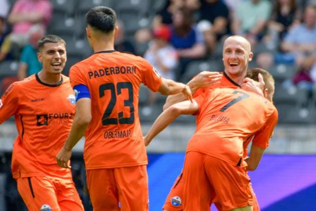 03 08 2024, xlakx, Fußball 2 Bundesliga, Hertha BSC Berlin SC Paderborn emspor, v l Jubel nach dem 0 2 durch Filip Bilbija SC Paderborn 07 ,Raphael Obermair SC Paderborn 07 ,Sven Michel SC Paderborn 07 DFL DFB REGULATIONS PROHIBIT ANY USE OF PHOTOGRAPHS as IMAGE SEQUENCES and or QUASI VIDEO Daniel Lakomski JAN Huebner Berlin