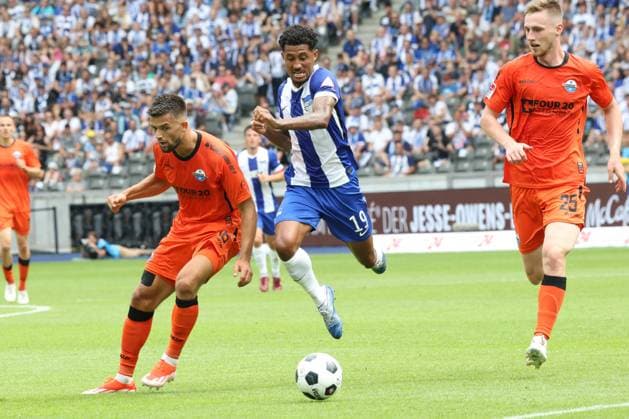 DEU, DFL, 2 FBL, Hertha BSC vs SC Paderborn 07, 03 08 2024, Berliner Olympiastadion, Berlin, DEU, DFL, 2 FBL, Hertha BSC vs SC Paderborn 07, in the picture Jeremy Dudziak Hertha BSC Berlin 19 , Visar Musliu SC Paderborn 16 , Tjark Scheller SC Paderborn 25 DFL regulations prohibit any use of Photographs as image sequences and or quasi video Foto Juergen Engler nordphoto GmbH nordphotoxGmbHx xEngler nph00076