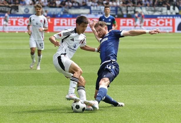 03 08 2024 Soccer Season 2024 2025 2 Soccer Bundesliga 01 Matchday Karlsruher SC KSC 1 FC Nürnberg FCN Club Sportfoto Zink DaMa xdaxmax DFL regulations prohibit any use of photographs as image sequences and or quasi video only for editorial use Kanji Okunuki 11, 1 FC Nürnberg FCN Budu Zivzivadze 11, Karlsruher SC KSC