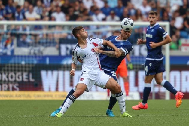 Header, header duel, aerial duel, aerial supremacy, header Marcel Franke Karlsruher SC, 28 vs Stefanos Tzimas 1 FC Nuernberg, 09 Karlsruher SC vs 1 FC Nuernberg, Football, 2 Liga, 1 Matchday, 2024 2025, 03 08 2024 , DFL REGULATES PROHIBIT ANY USE OF PHOTOGRAPHS AS IMAGE SEQUENCES AND OR QUASI VIDEO Karlsruher SC vs 1 FC Nuernberg, Football, 2 Liga, 1 Matchday, 2024 2025, 03 08 2024 Karlsruhe Copyright: xEibner-Pressefoto JanxPrihodax EP_JPA