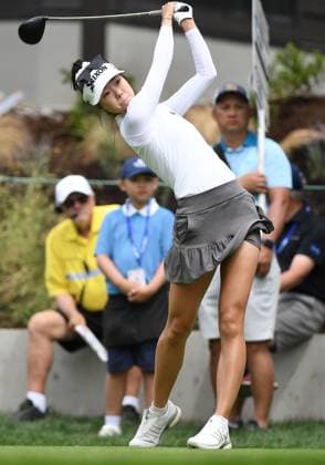 PORTLAND, OR - AUGUST 03: Grace Kim tees off on the 1st hole during the third round of the LPGA, Golf Damen Portland Classic on August 3, 2024 at Columbia Edgewater Country Club in Portland, Oregon. (Photo by Brian Murphy Icon Sportswire) GOLF: AUG 03 LPGA Portland Classic EDITORIAL USE ONLY Icon240803007