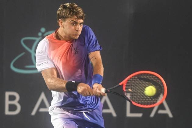 August 3, 2024, Washington, D.C, U.S: FLAVIO COBOLLI hits a backhand during his semifinal match against Ben Shelton at the Rock Creek Tennis Center. Washington U.S - ZUMAg196 20240803_zap_g196_019 Copyright: xKylexGustafsonx