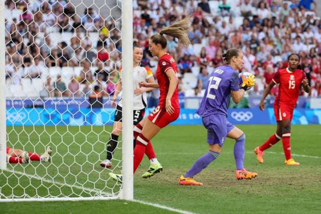 - Olympic women s soccer quarter-final between Canada and Germany in Marseille - 03 08 2024 - France Provence-Alpes-Cote d Azur Marseille - Olympic Games, Olympische Spiele, Olympia, OS Paris 2024, women s soccer quarter-final between Canada and Germany in Marseille  SylvainxRostaingx xLexPictorium LePictorium_0295458