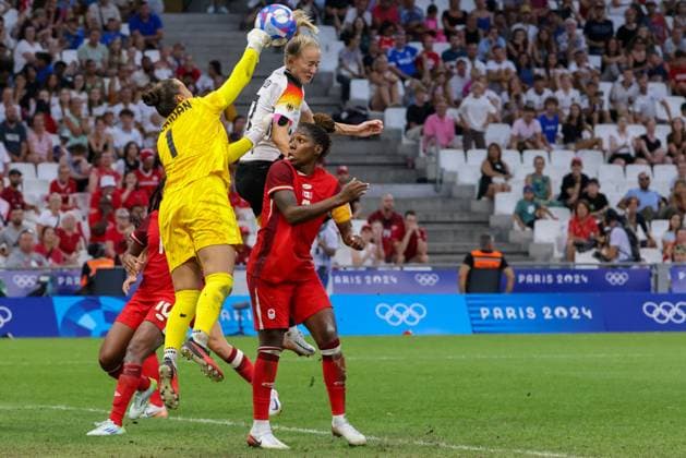 - Olympic women s soccer quarter-final between Canada and Germany in Marseille - 03 08 2024 - France Provence-Alpes-Cote d Azur Marseille - Olympic Games, Olympische Spiele, Olympia, OS Paris 2024, women s soccer quarter-final between Canada and Germany in Marseille  SylvainxRostaingx xLexPictorium LePictorium_0295473